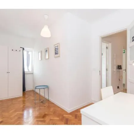 Apartment Houze_city Center, 5 Flat With A View *